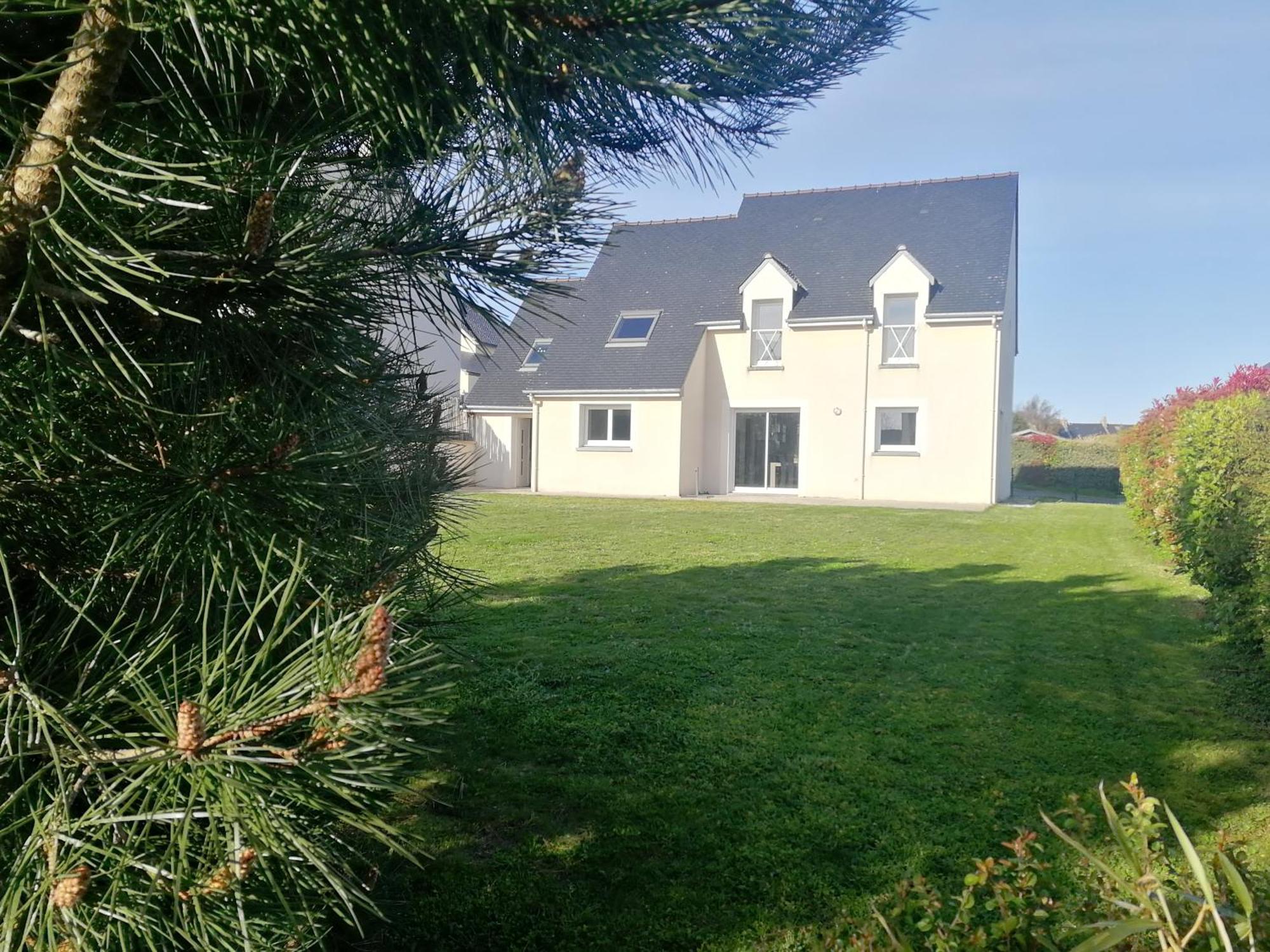 Holiday home Plages A Pied Saint-Coulomb